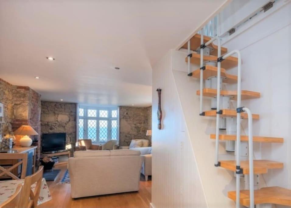 The Old Boat House, Seaview - Seafront Three Bedroom Cottage With Separate Two Bedroom Annexe Εξωτερικό φωτογραφία